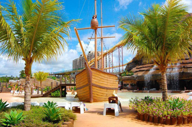 Spazzio Diroma Com Acesso Ao Acqua Park - Temporada Cn Adriele Caldas Novas Exterior foto