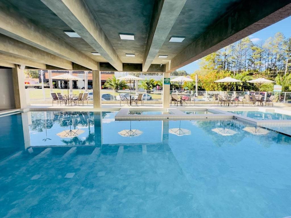 Spazzio Diroma Com Acesso Ao Acqua Park - Temporada Cn Adriele Caldas Novas Exterior foto
